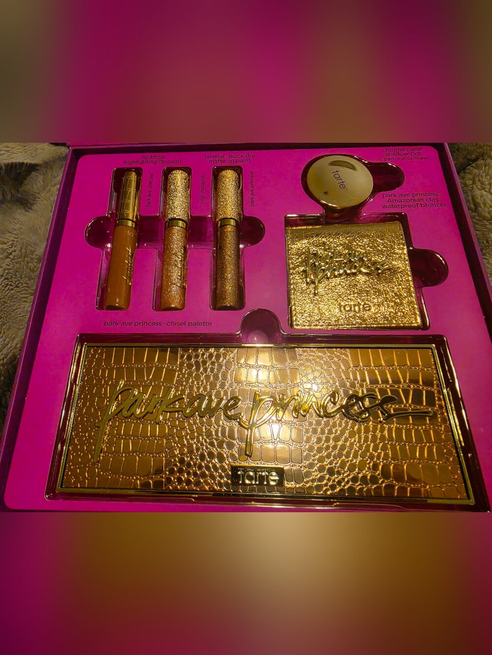 Tarte Park Ave Princess Deluxe Vault, NWT